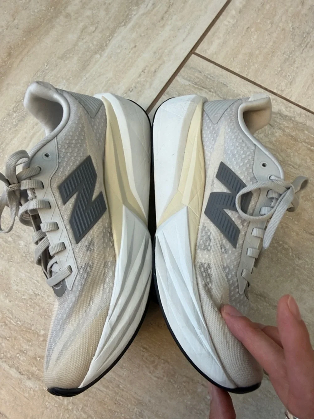 New Balance Fuelcell Rebel v5 running shoes - Picture 13 of 16